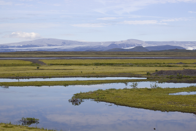 2011-07-07_09-25-37 island.jpg - Kstenlandschaft Eldhraun unterhalb des Myrdalsjkull